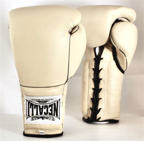 Necalli Professional Boxing Gloves w/ Welted Seam – Necalli Boxing
