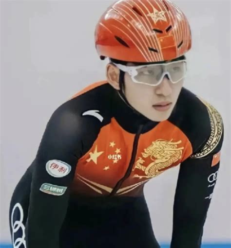 林孝埈终于夺冠！短道世界杯分站赛勇夺500米金牌，加入中国首金
