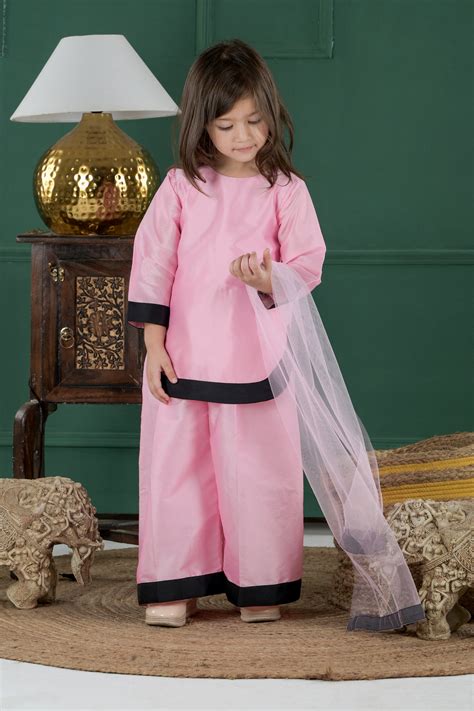 Kids Ethnic Wear for Birthday & Wedding | Ethnic Dresses Online For ...