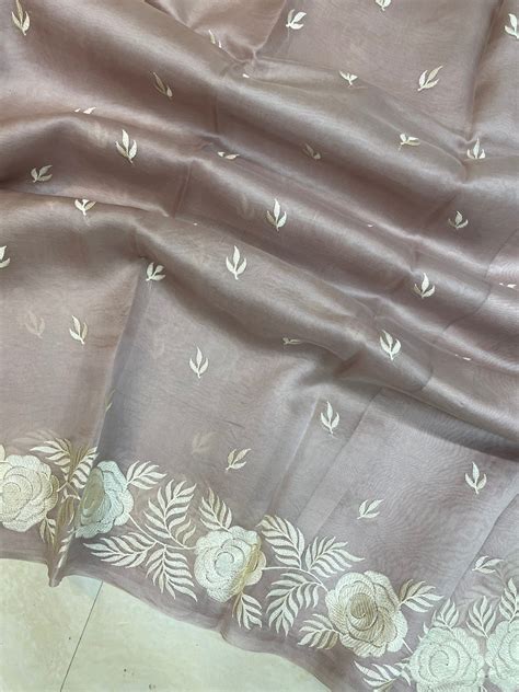 Pure organza Chikankari Handloom Banarasi Saree — The Handlooms