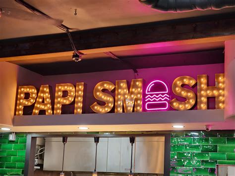 Papi Smash'd Burger, Orlando - Menu, Reviews (220), Photos (34 ...