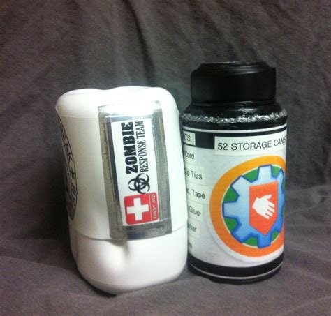 Making a First Aid Kit 的图像结果