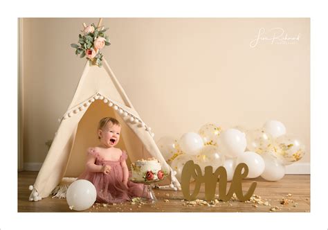 Ava is ONE! · Lisa Richmond Photography Blog