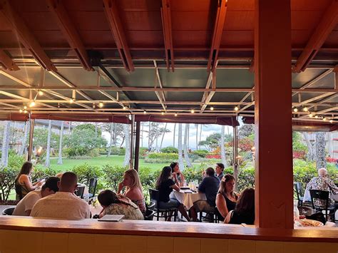 HUKILAU LANAI, Kapaa - Menu, Prices & Restaurant Reviews - Tripadvisor