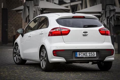2015 Kia Rio Facelift At Paris Motor Show – InspirationSeek.com
