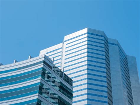 Skyscraper Side View 的图像结果