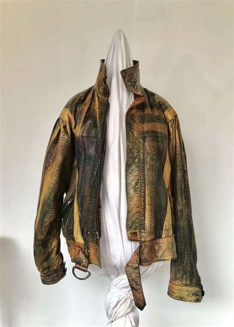 hand painted leather jacket | Hand painted leather jacket, Painted ...