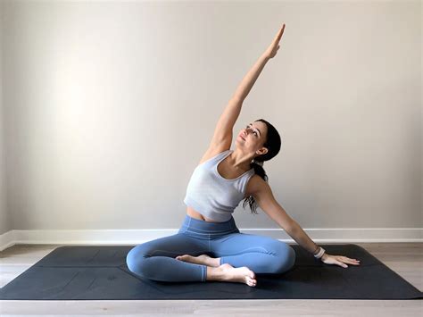 9 Gentle Seated Yoga Poses For Beginners — Jess Yoga