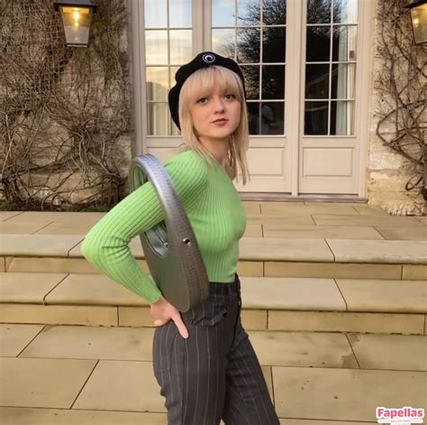 Maisie Williams aka Maisie_Williams Nude Leaks Photo #67 - Fapellas