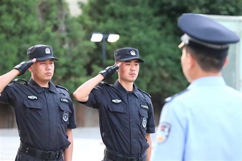 上海辅警工资多少钱一月（2021年上海辅警工资多少） | 大商梦