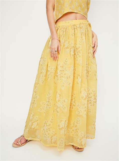 Buy Women Printed Skirt Set with Shrug Online at just Rs. 1899.0 ...