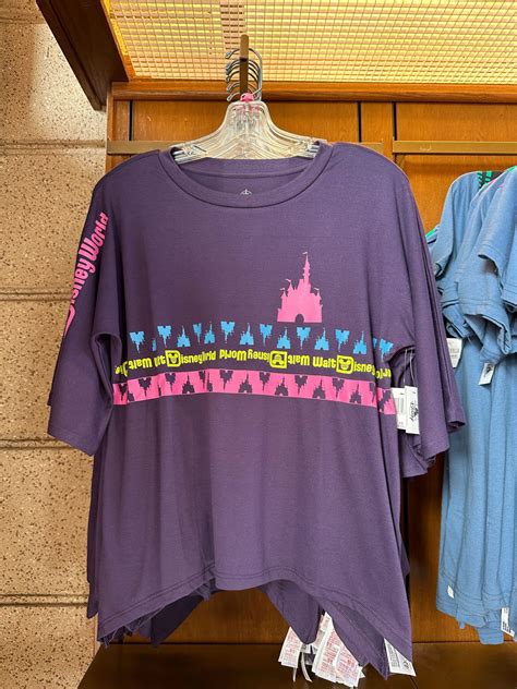 This Retro Walt Disney World Shirt Is Fun and Bizarre! - MickeyBlog.com