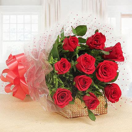 Send Red Roses For Small Cities Online in India at Indiagift.in
