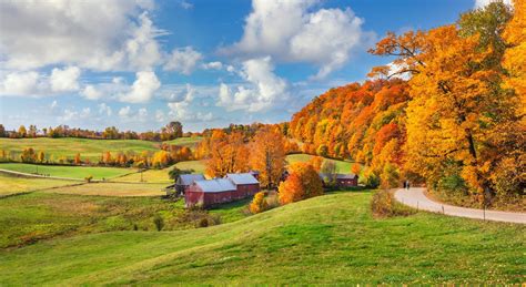 10 Best Places to See Fall Foliage in Vermont – Bearfoot Theory
