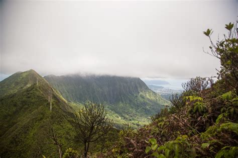 The Ka'au Crater Hike, Oahu - Hawaii - The Elevated Moments