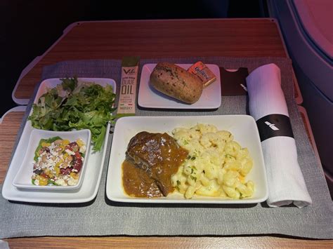Comfort Food In American Airlines First Class - Live and Let's Fly