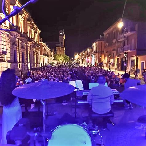 Piccola Orchestra Animae Faber in Concerto , Piazza Dante Butera ...
