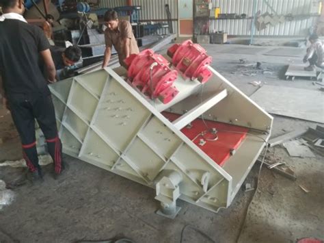 Industrial Screen - High Frequency Vibrating Screen Manufacturer from ...