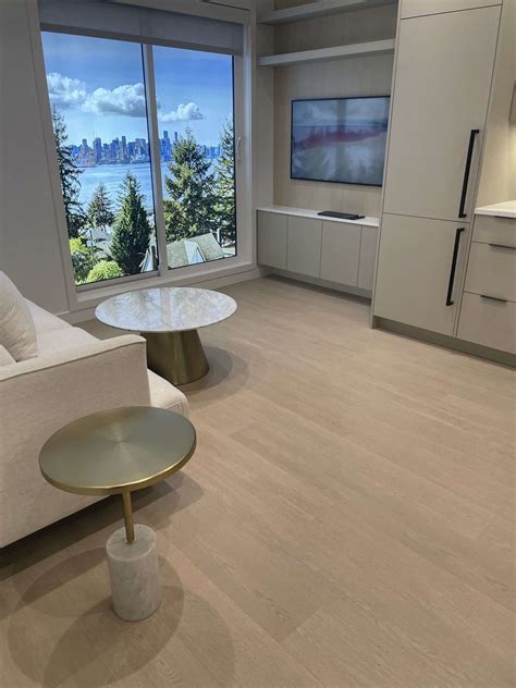 Water-resistant Laminate Flooring - EverGreen City Floors