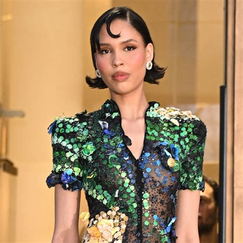 Pregnant Nara Smith’s Baby Names She’s Not Using