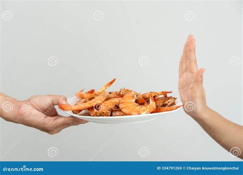 Food Allergies, Hand Confused Eating Shrimp, Seafood Allergy, Itching, Rash, Abdominal Pain ...