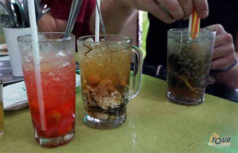 Visiting Local Communities 的图像结果