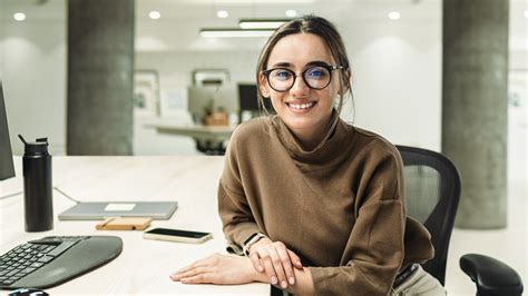 Data Scientist Salary 2025 Complete Guide | IU International