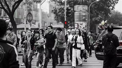 五花八门的中国式过马路（组图）【22】--财经--人民网
