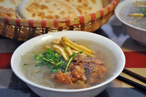 清炖羊肉汤怎么做_清炖羊肉汤的做法_麦秸的老公_豆果美食