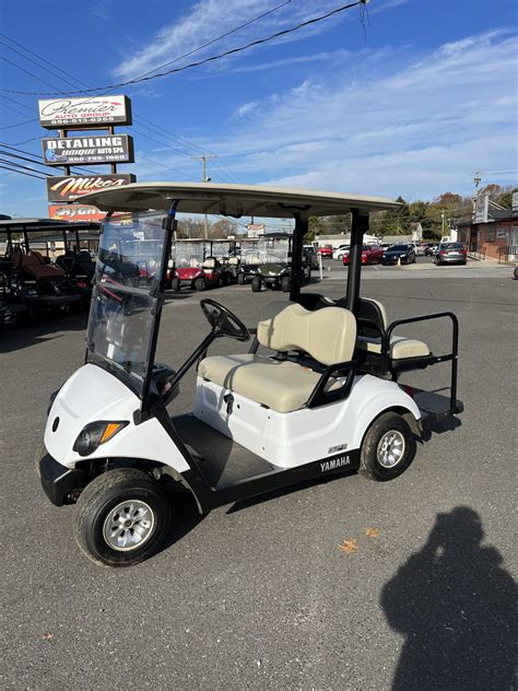 2021 Yamaha Drive2 Gas powered EFI Quietech golf cart, Glacier White ...