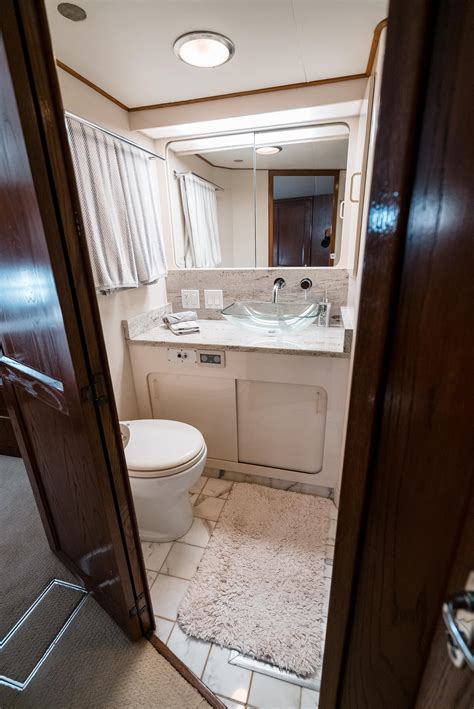 High Impact Yacht for Sale | 72 Hatteras Yachts Fort Lauderdale, FL | Denison Yacht Sales