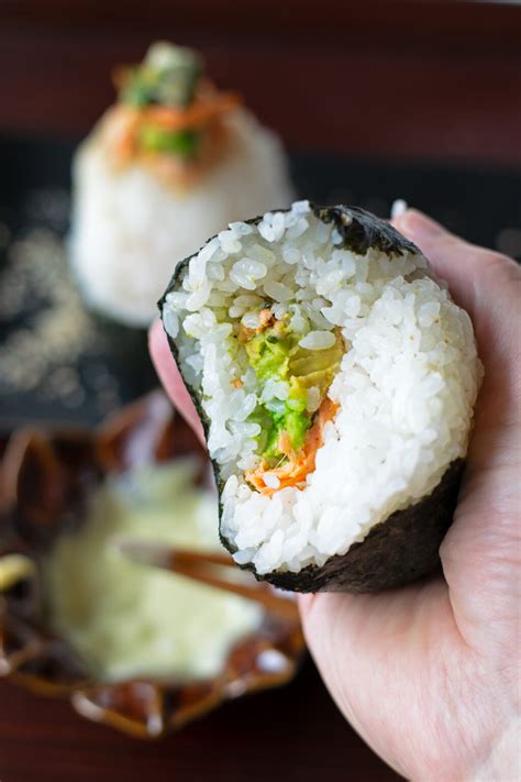 Onigiri Fillings Recipe — Japanese Rice Balls (Easy) - eyes and hour
