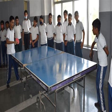 Sports School 的图像结果