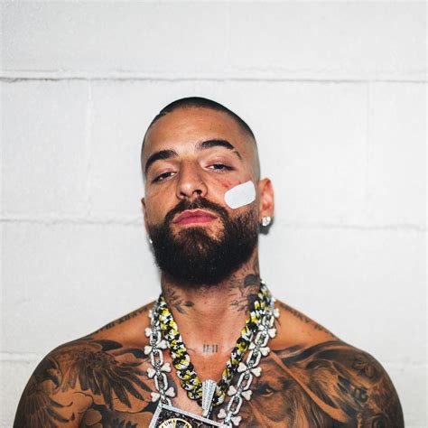 COSAS PENDIENTES (Lyrics in English) - Maluma