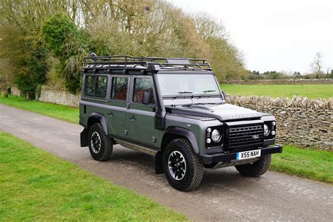 For Sale: Land Rover Defender 110 (2015) offered for GBP 54,950