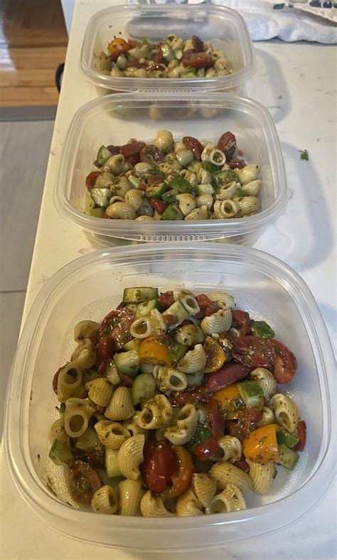 Pesto pasta meal prep : r/MealPrepSunday