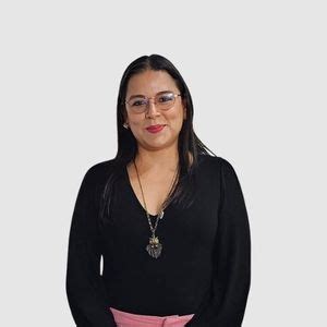Cecilia Dueñas - Agente y Promotora de Seguros