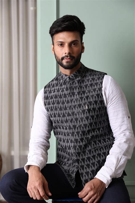 Buy Black Nehru Jacket for Men Online - Airavatatextiles – Airavata ...