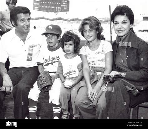 Sept. 20, 2011 - ANNETTE FUNICELLO with Jack Gilardi and their children ...