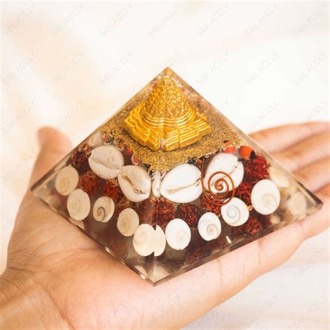 Laxmi Pyramid - Shree Yantra Gomti Chakra Orgone Pyramid – Solacely