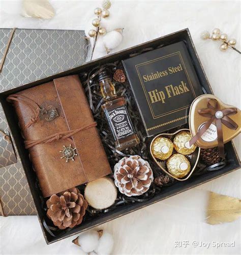 表弟的礼物怎么送最新素材