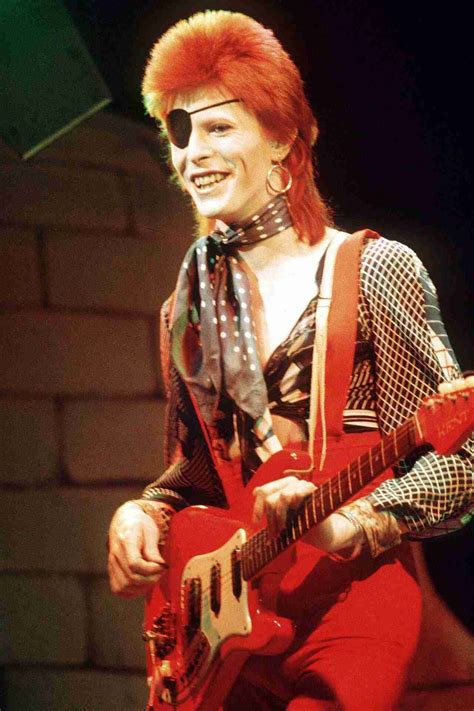 DAVID BOWIE HIS INFLUENCE ON HAIR FASHION. - Melvin's Hair do