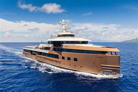 80' Motor Yachts for Sale - 80' Motor Yachts Prices - TWW Yachts