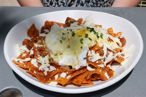 Belly of the Pig: Hickory Lane American Bistro Review