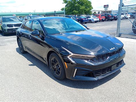 New 2026 Kia K5 LXS FWD 4 DOOR SEDAN in Evansville #672007 | Lou Fusz Kia Evansville