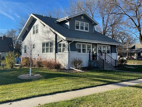 804 M St, Aurora, NE 68818 | Zillow