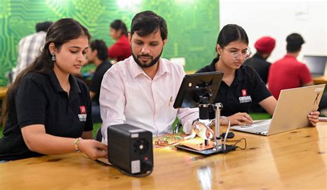 B.Tech Electronics and Communication – Course & Career Guide