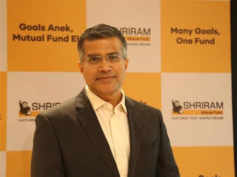 AMFI Data Highlights Growth in Multi-Asset and Metal Funds