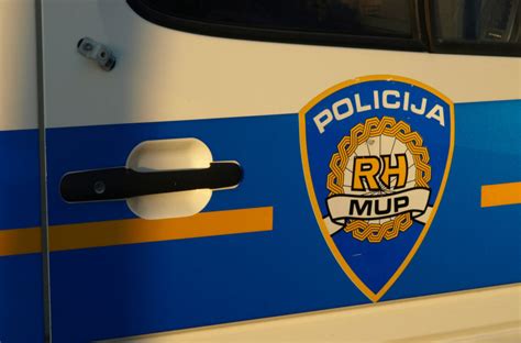 Novi incident u Splitu; Izboden policajac; Nalazi se u komi - B92