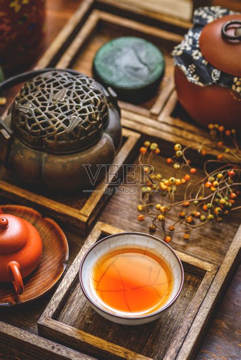 从1-99的桂花乌龙柠檬茶，贰茶的手锤方式仍旧是最爱！_广州